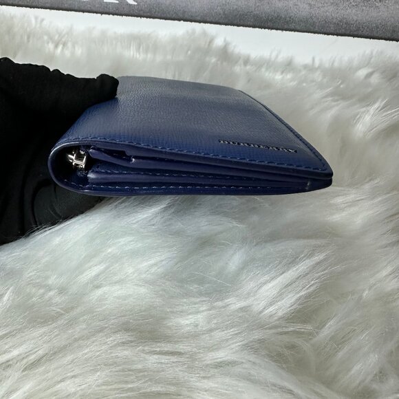 Authentic Burberry London Check Leather Continental Wallet - Picture 13 of 15